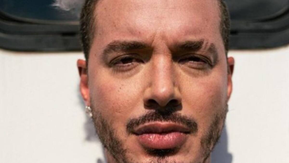 J Balvin no convence con su cover de Metallica y se convierte en blanco de memes