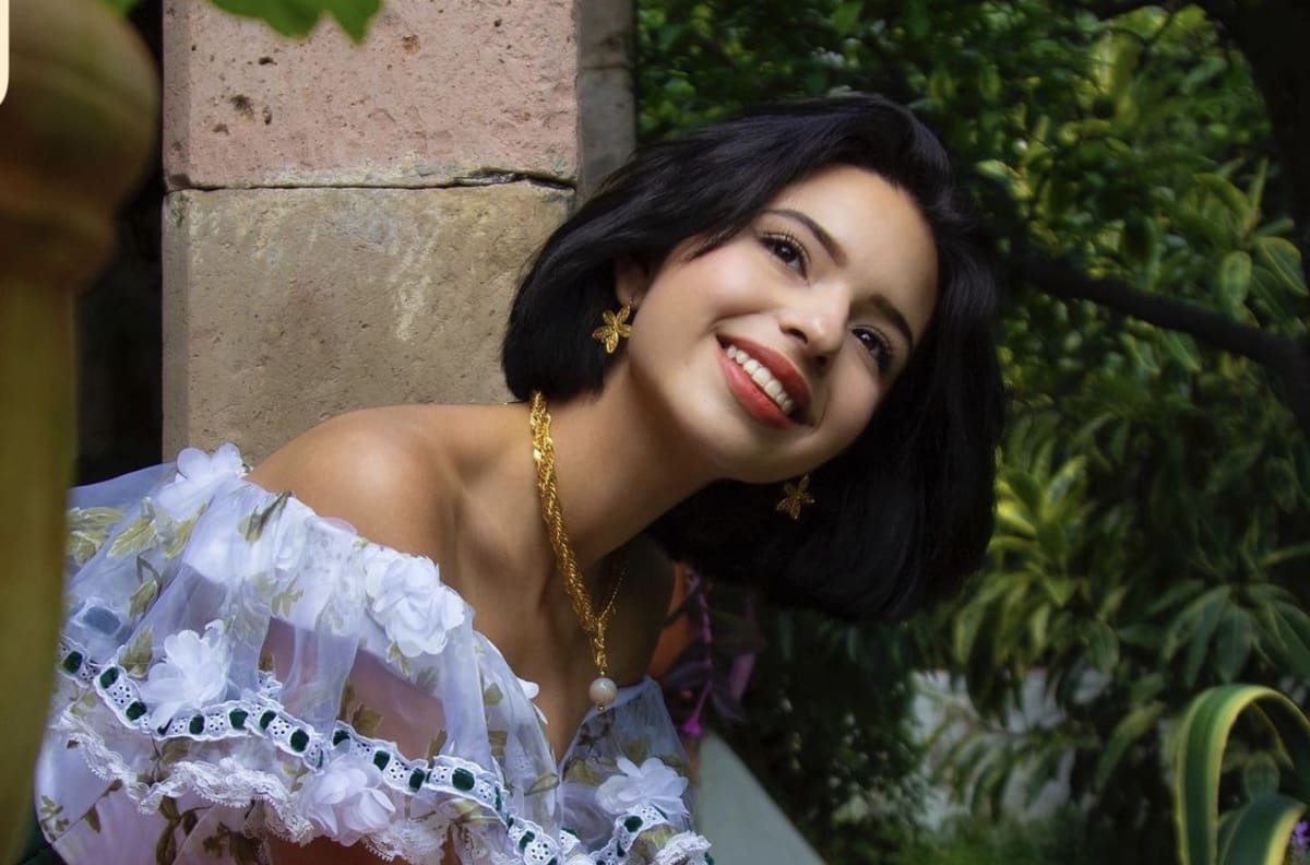 “Lo hizo bien”: Ángela Aguilar fue defendida por un pariente directo del creador del Himno Nacional Mexicano