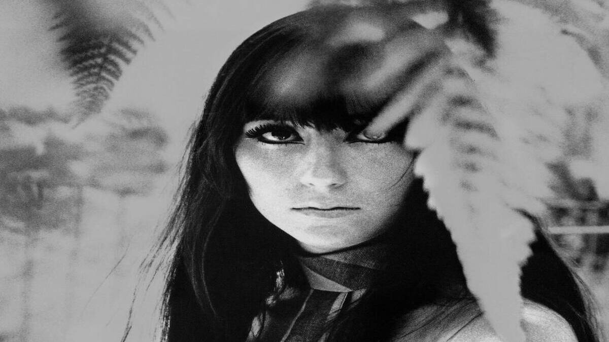 Cher extraña la década de los 80. Ve la razón