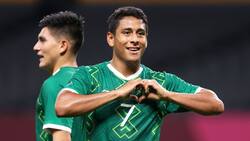 Rayados de Monterrey blindan a Luis Romo