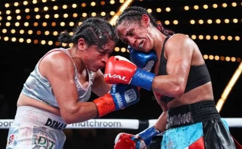 Juan Manuel Márquez le ve buenas cualidades a Erika Cruz, pero le hizo ver que le falta un poco de técnica.