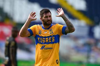 Gignac se peleó en redes con un histórico del Palmeiras tras perder la final del Mundial de Clubes