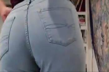 Mujer inglesa vende videos de sus flatulencias, ha ganado más de 25 mil dólares