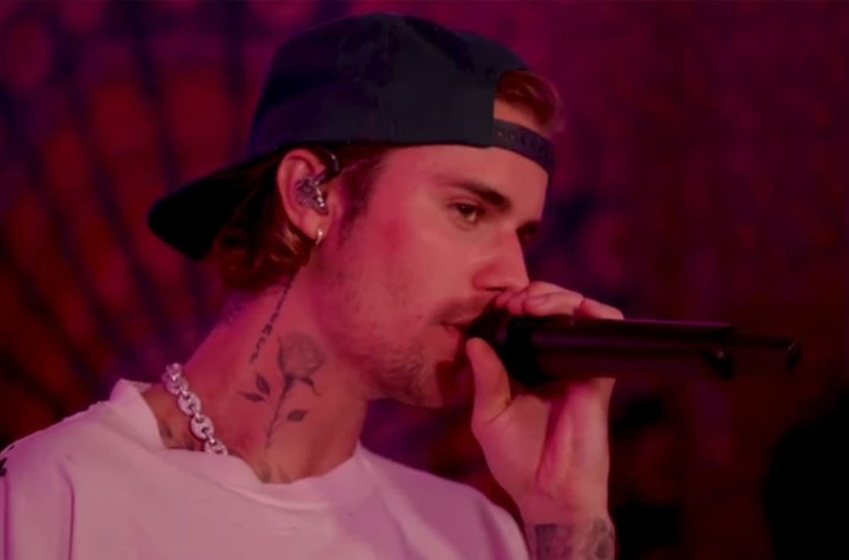 Justin Bieber estrenó su nueva canción "Peaches" durante el concierto en Tiny Desk