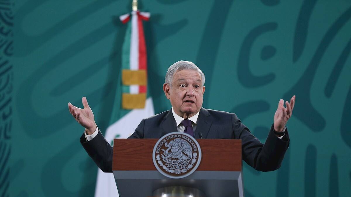 AMLO dice que “ya chole” con la campaña mediática en contra de Salgado Macedonio