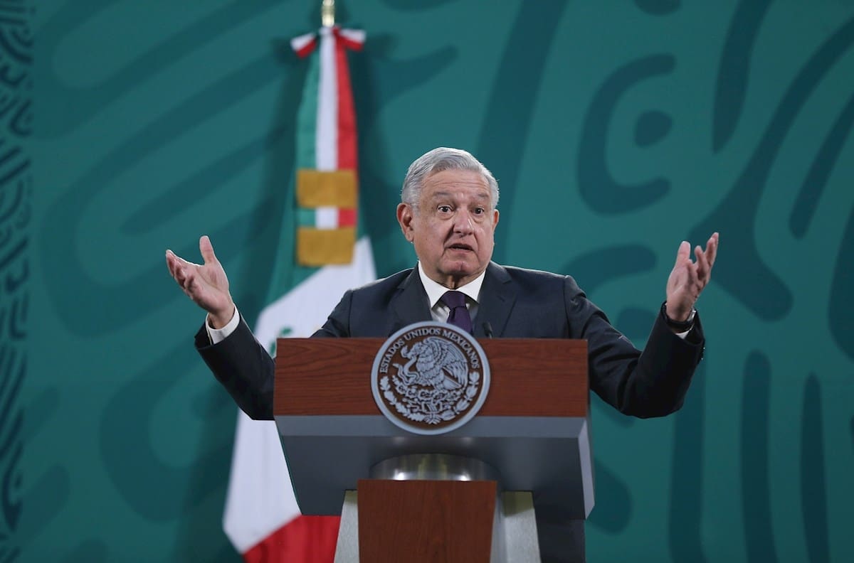 AMLO dice que “ya chole” con la campaña mediática en contra de Salgado Macedonio