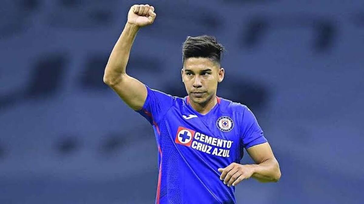 La directiva de Cruz Azul explotó contra Pol Fernández por un polémico mensaje