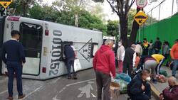 Microbús vuelca en Río Churubusco: reportan varios heridos