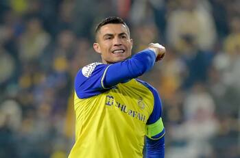 Día negro para Cristiano Ronaldo: se quedó sin liga y fue superado por Lionel Messi