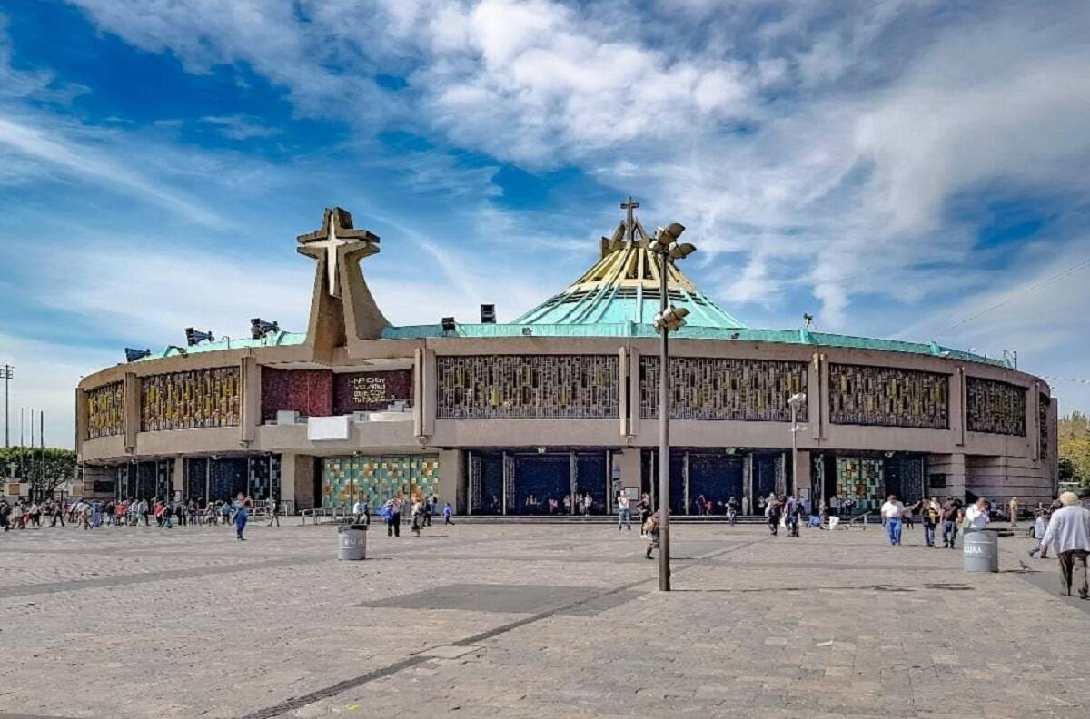 Más de 77 mil peregrinos en la Basílica de Guadalupe