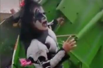 Pepenador mexicano se disfraza de KISS y Gene Simmons le agradece