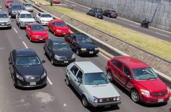 Hoy No Circula: entérate aquí qué vehículos no podrán transitar este 19 de febrero