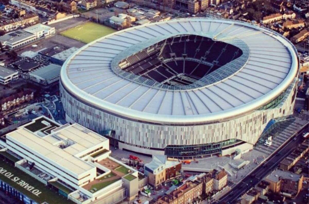 Google pagaría millonaria cifra para que su nombre esté en un famoso estadio de la Premier League