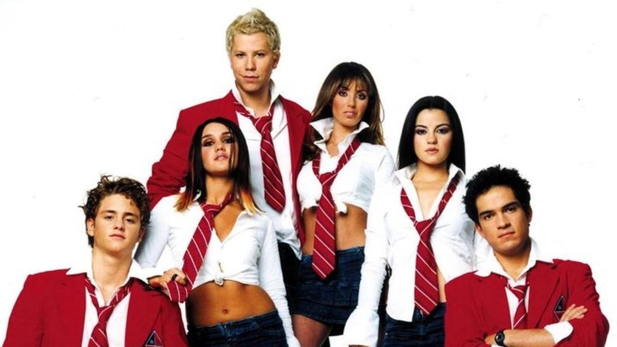 Así puedes recrear el uniforme de RBD para lucirlo en "Soy Rebelde World Tour"