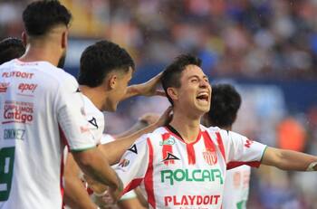 Necaxa vence 2-0 a Pachuca y los Rayos le quitan el invicto en el torneo Apertura 2022
