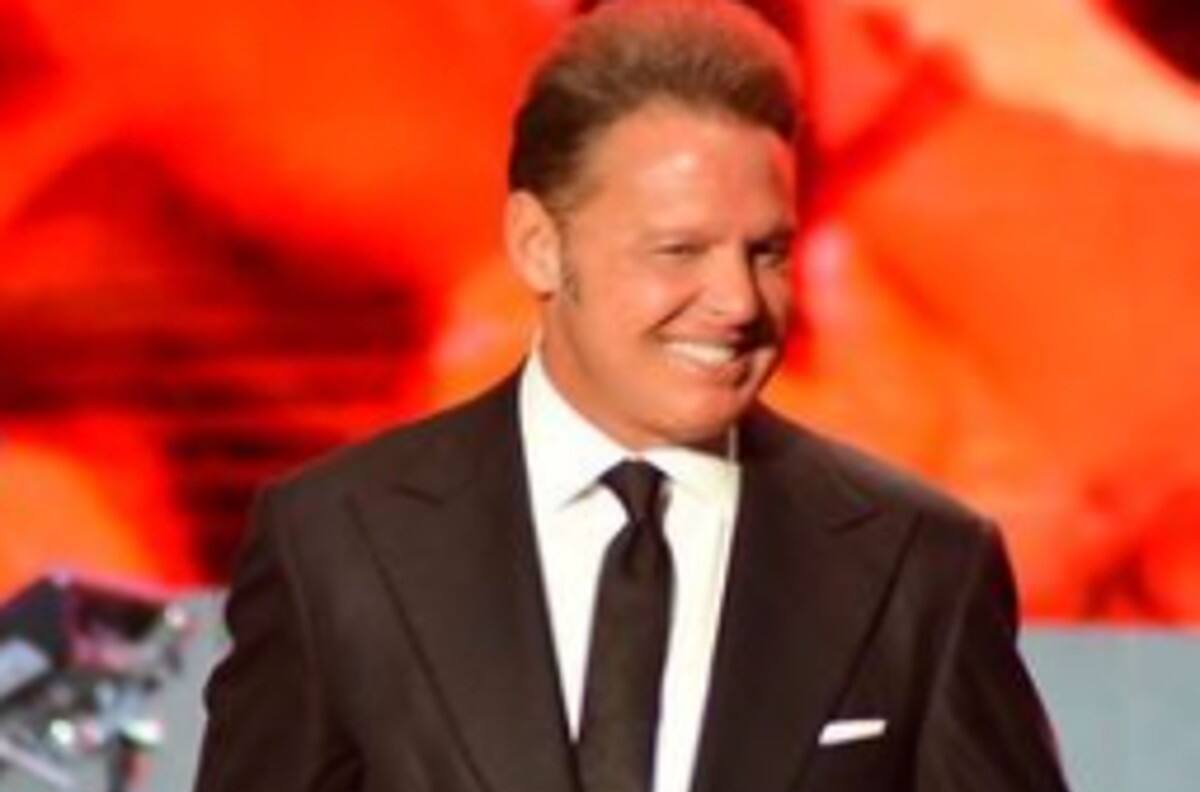 "Sky", el famoso yate en el que Luis Miguel paseaba con sus novias