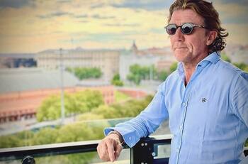 Nicolás Vallejo Nágera "Colate" disfruta de unos días en familia en Mallorca