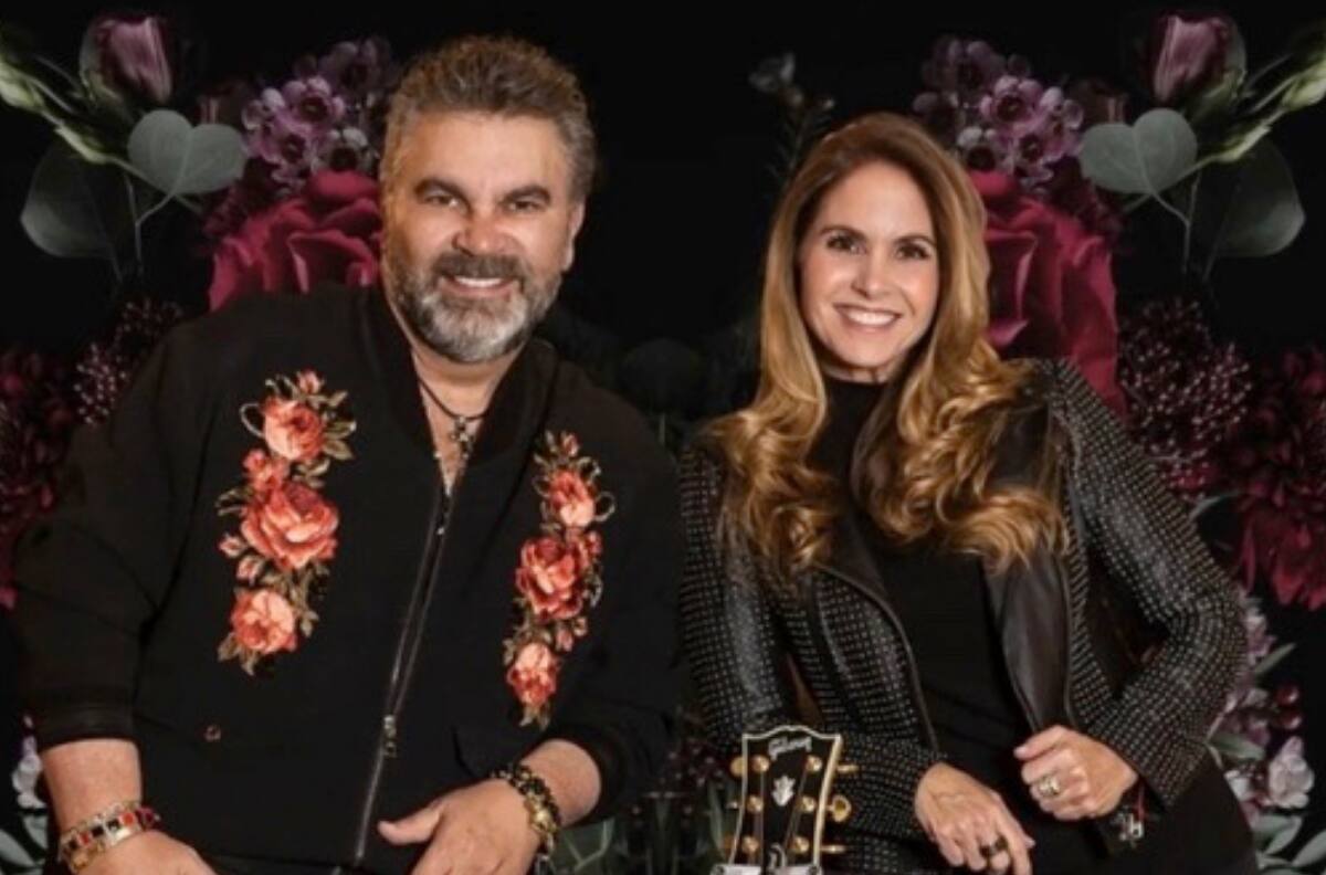 Lucero comparte foto del recuerdo con Mijares y provoca suspiros entre sus fans