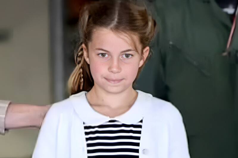 La princesa acudió a la Royal International Air Tattoo junto con sus padres, Kate Middleton y el príncipe William y sus hermanos George y Louis.