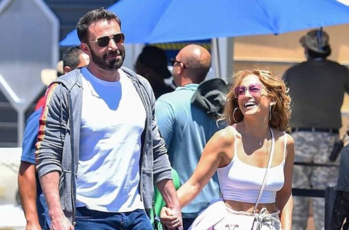 JLo pasea con su suegra, la mamá de Ben Affleck, en Los Ángeles