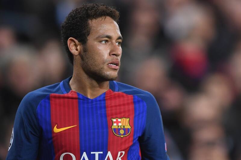 Neymar dejó el Barcelona en junio de 2017