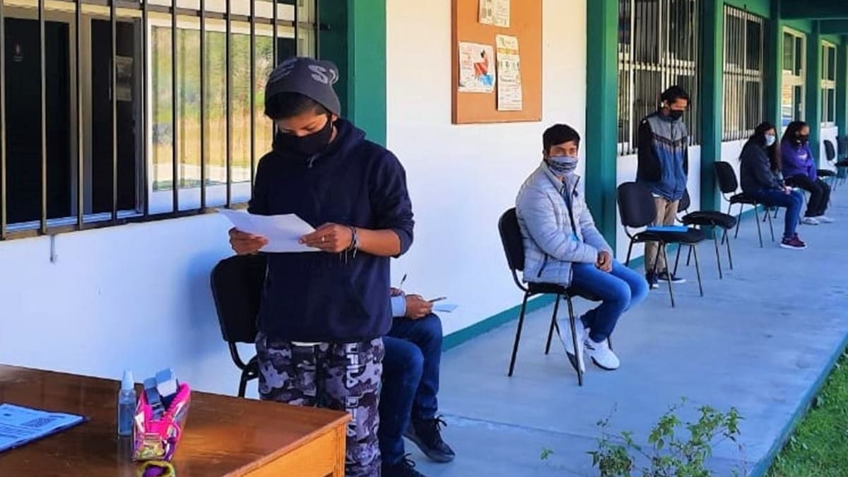 ¿Cuál es la fecha límite para recibir la Beca Benito Juárez?