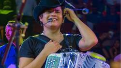 Primo de Remmy Valenzuela asegura que el cantante lo tiene amenazado de muerte