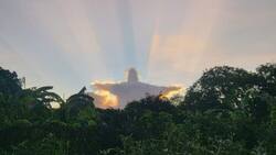 Viral nube en forma de Cristo en México