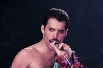 Freddie Mercury: ¿por qué se contagió de sida hace 30 años y murió?