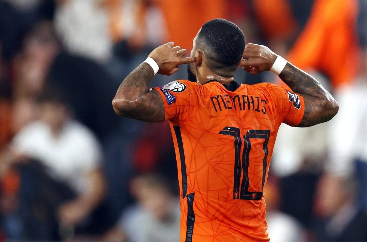 Depay comanda goleada de los Países Bajos a Montenegro