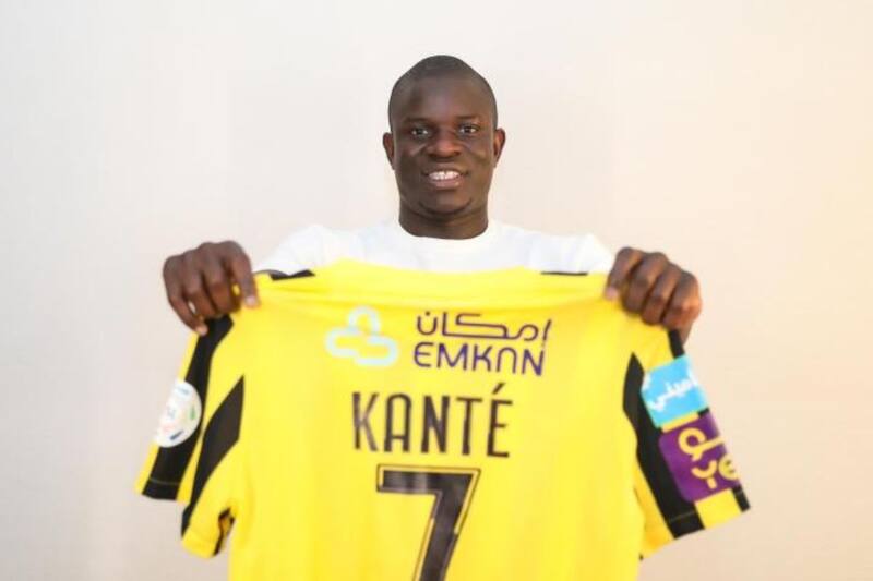 N'Golo Kanté fue uno de los últimos cracks en ser presentado en Arabia Saudita