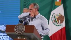 México aceleró la vacunación entre bajos contagios y acercamientos con Rusia