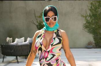 Cardi B es madre por segunda vez; comparte foto con sus 108 millones de fans