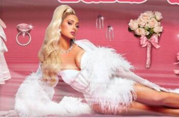 (FOTOS) Paris Hilton lució espectacular en su boda ¡utilizó 5 vestidos!