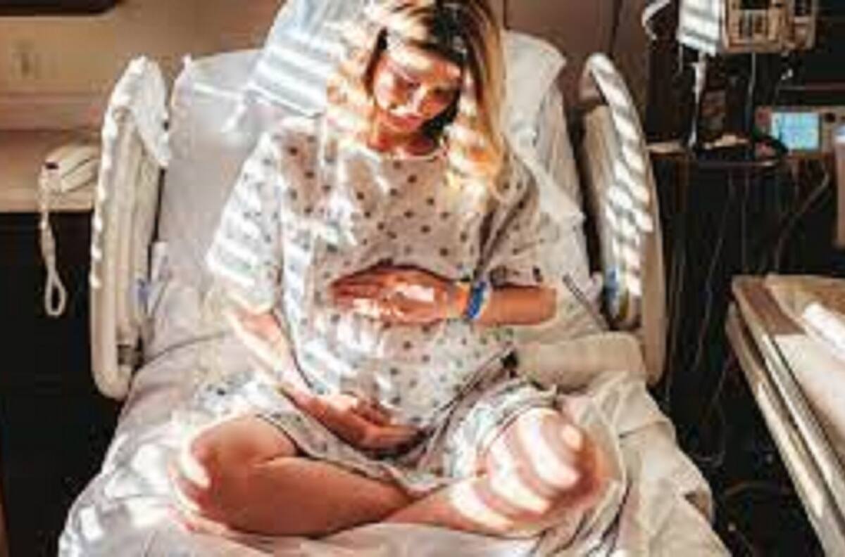 Bebés de madres con Covid-19 pueden nacer antes y con bajo riesgo de infección