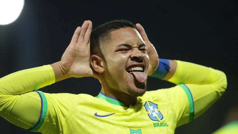 Vitor Roque está a nada de firmar con el FC Barcelona. (Twitter)