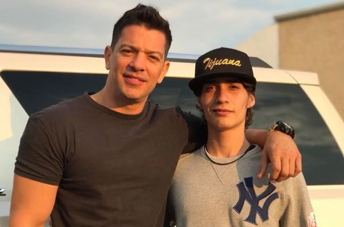 Yahir está devastado, habla sobre la recaída en las drogas de su hijo Tristán