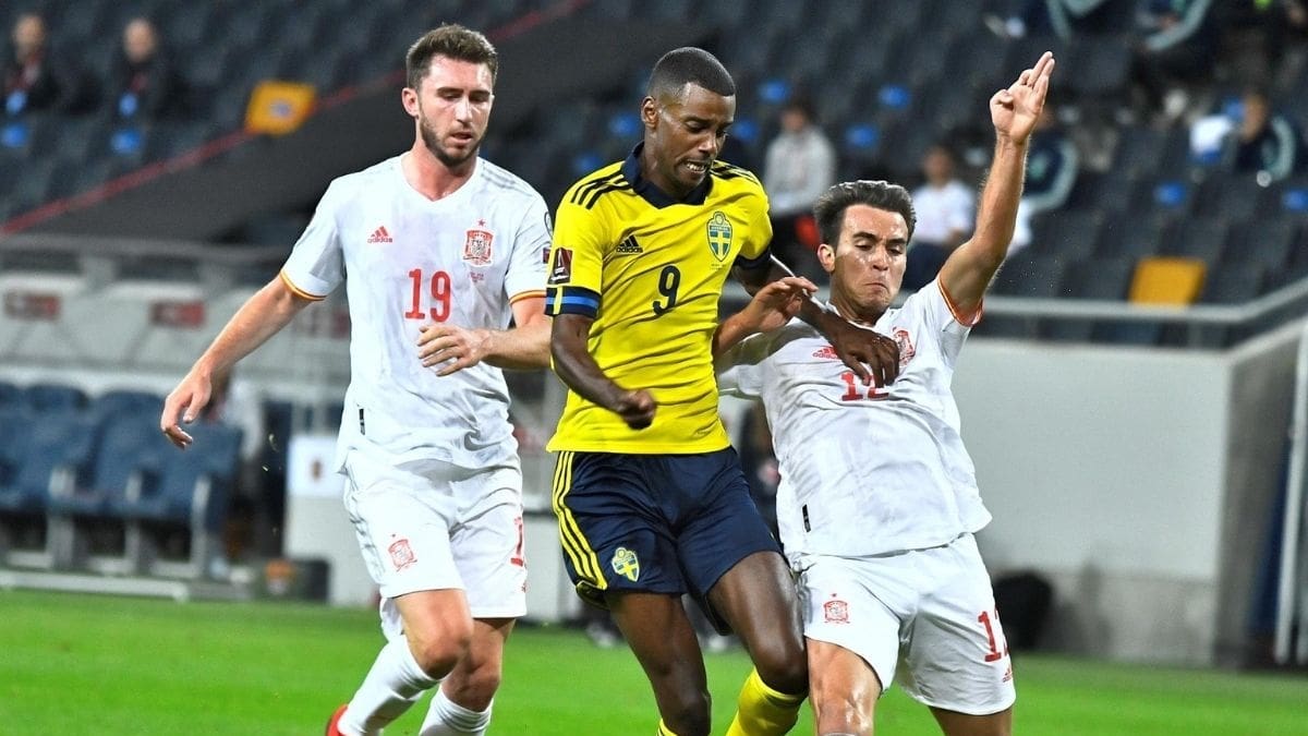 España perdió 2-1 contra Suecia, cae luego de 28 años en eliminatoria mundialista
