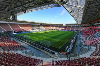 Esta liga permitirá un aforo del 100% en los estadios en Europa