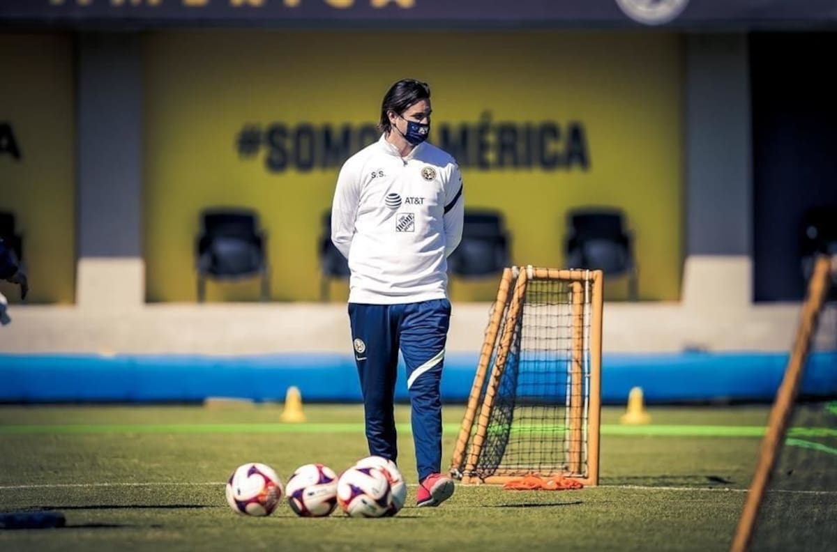 Clásico Nacional: Santiago Solari suma Chivas vs. América a lista de derbies en su carrera