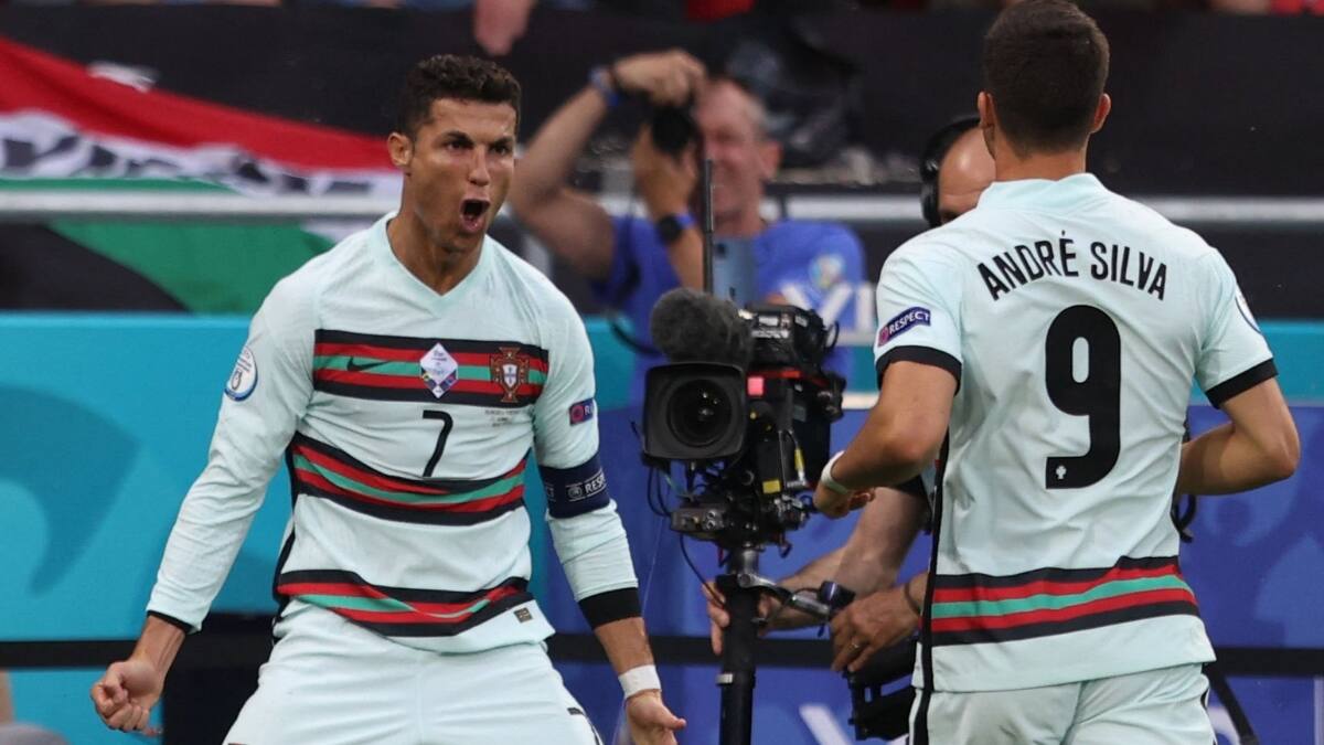 Con Cristiano Ronaldo haciendo historia, Portugal goleó 3-0 a Hungría