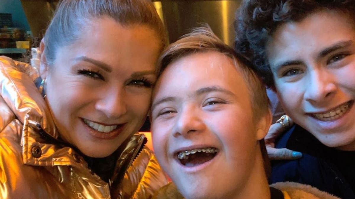 Lety Calderón reaparece después de la muerte de su padre, celebró el cumpleaños 17 de su hijo