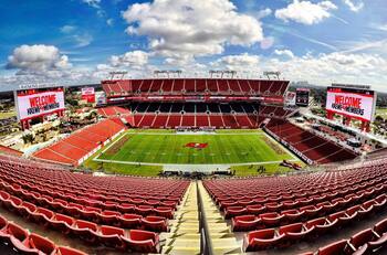 ¿Por qué el campeón de NFL juega el Kickoff de la temporada?