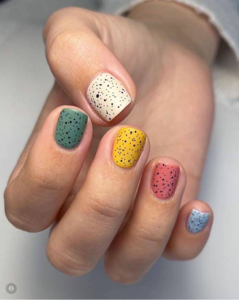 Uñas para este abril 2023.