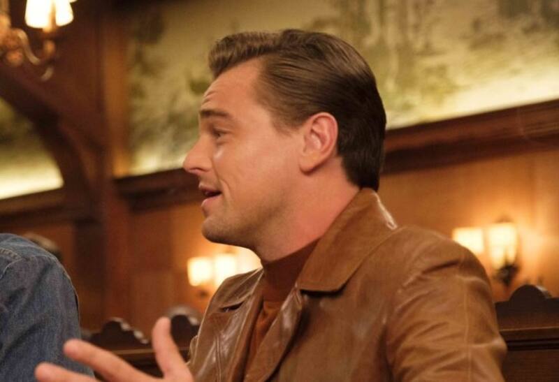 El actor tiene fama de salir con puras mujeres menores de 25 años.