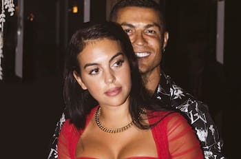 Georgina Rodríguez y Cristiano Ronaldo van al cine y de compras con sus hijos