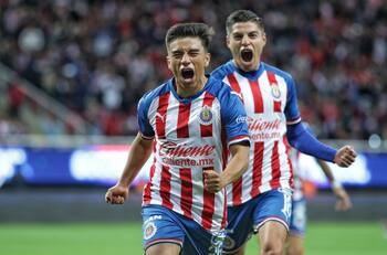 Los 5 jersey más polémicos que Chivas ha usado a lo largo de su historia