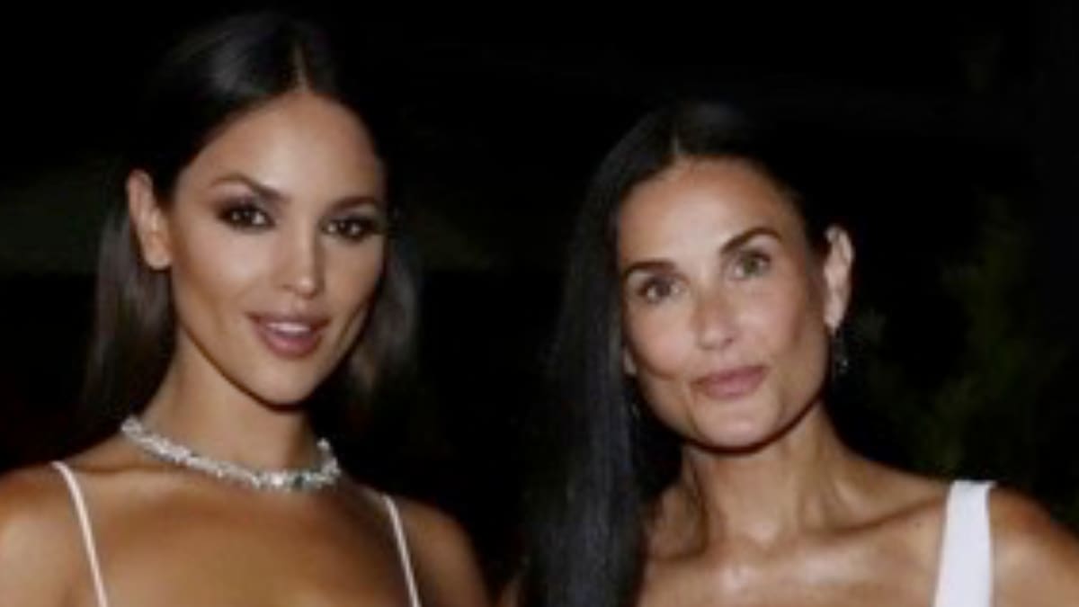 Eiza González y Demi Moore encantan con glamour en el Festival de Venecia