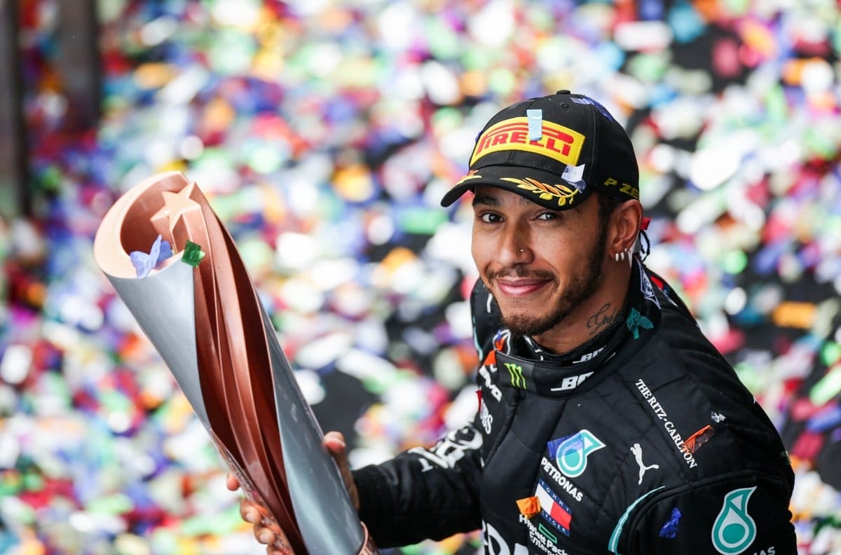 Lewis Hamilton reveló los motivos por los que quiere adquirir al Chelsea