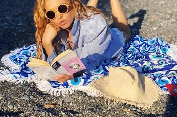 Paulina Rubio arremete contra el bolsillo de su ex, Colate